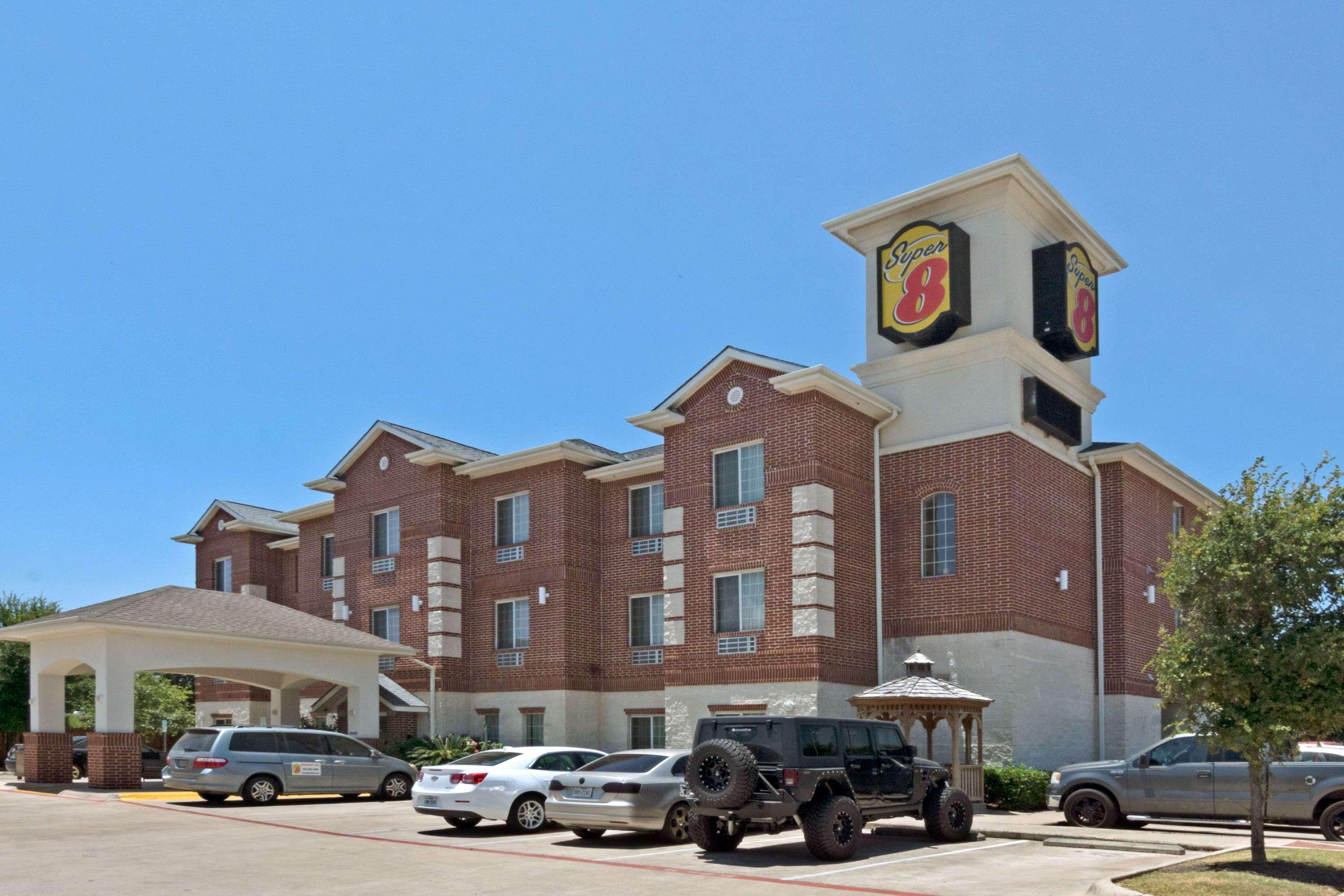 Отель Super 8 By Wyndham Austin/Airport South Экстерьер фото